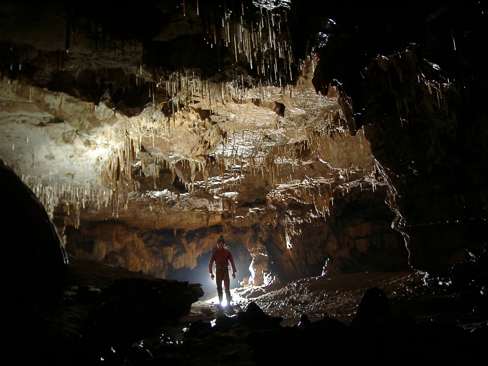 A la découverte de la Lherzolite dans le Parc naturel régional des Pyrénées Ariègeoises