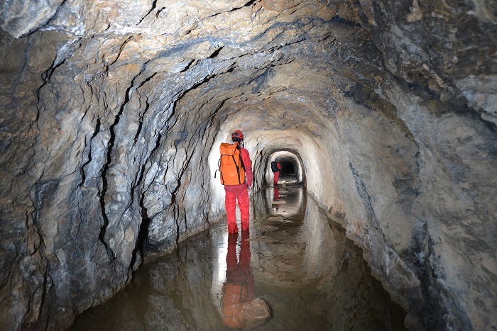 Découvrir une mine en Ariège dans le Parc Naturel Régional des Pyrénées Ariègeoises